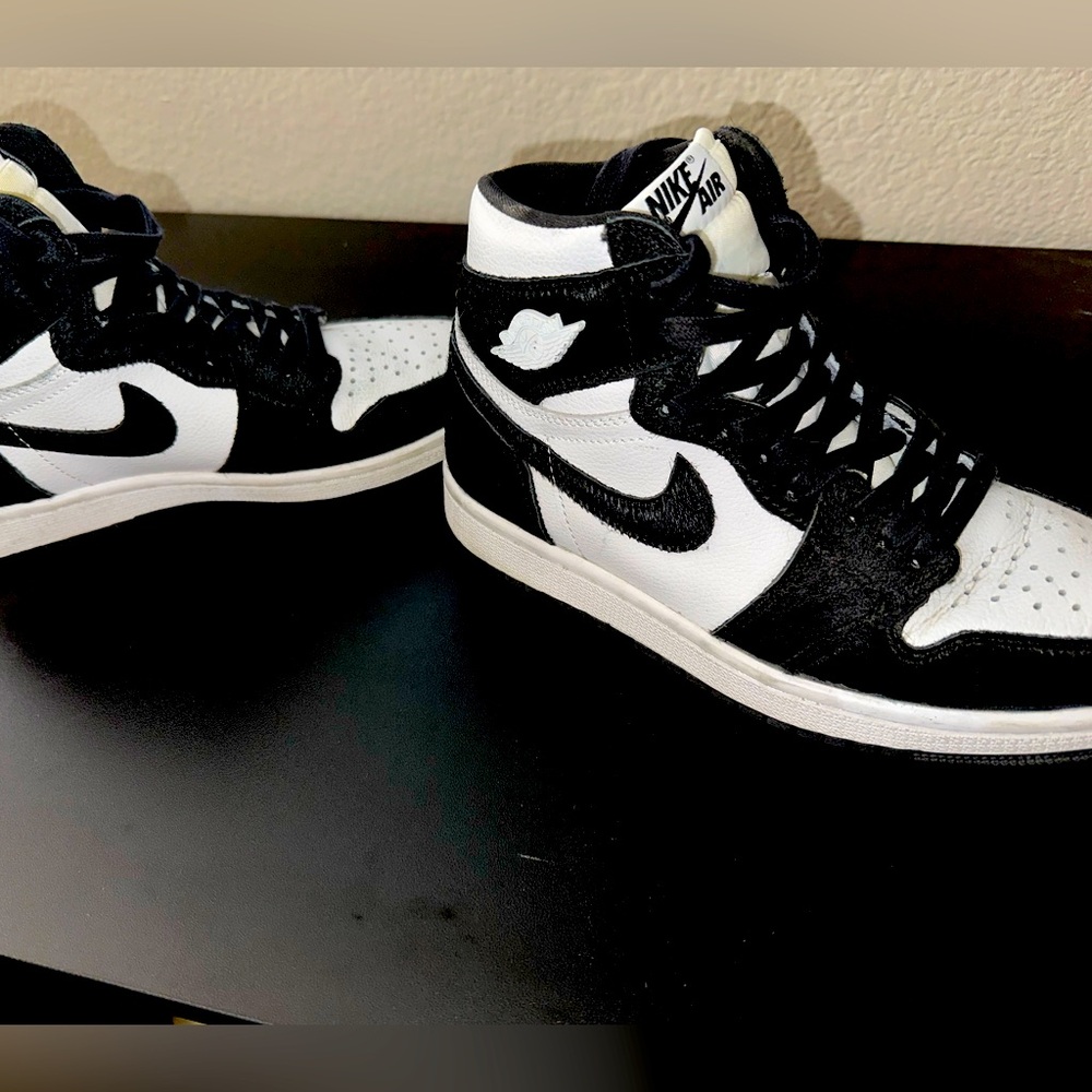 Jordan Retro High 5 1/2 YOUTH